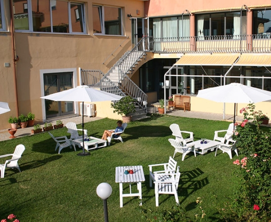 Hotel Pausania Inn Sardegna